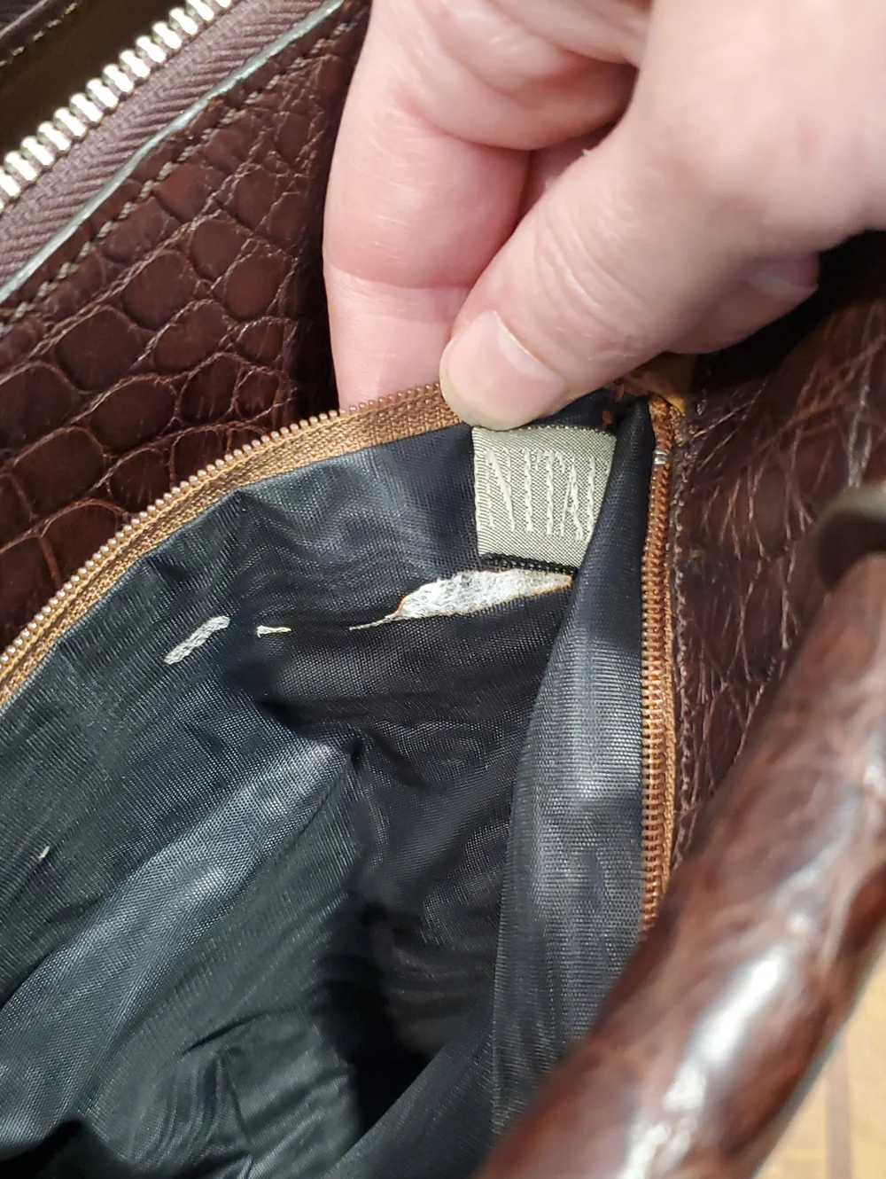 Mauro Governa For Suarez Alligator Work Tote